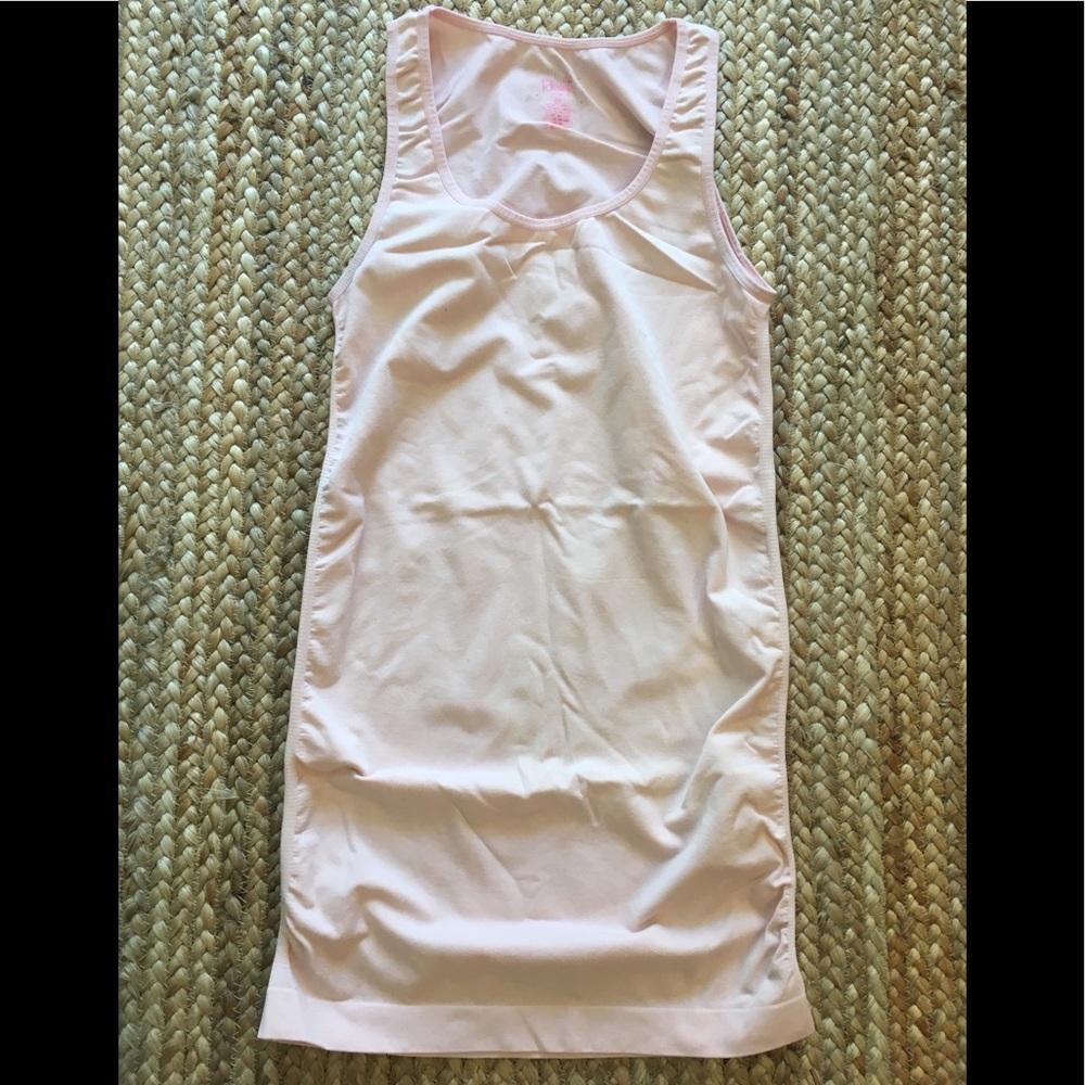 Maternity tank (M).